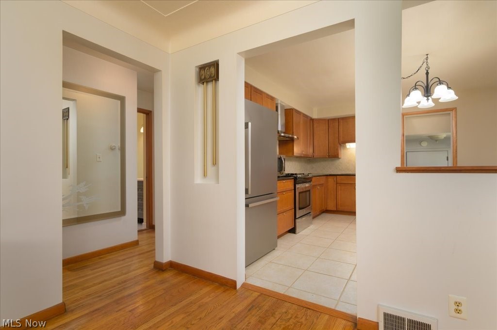 32204 Glen Arden Drive Property Photo 17