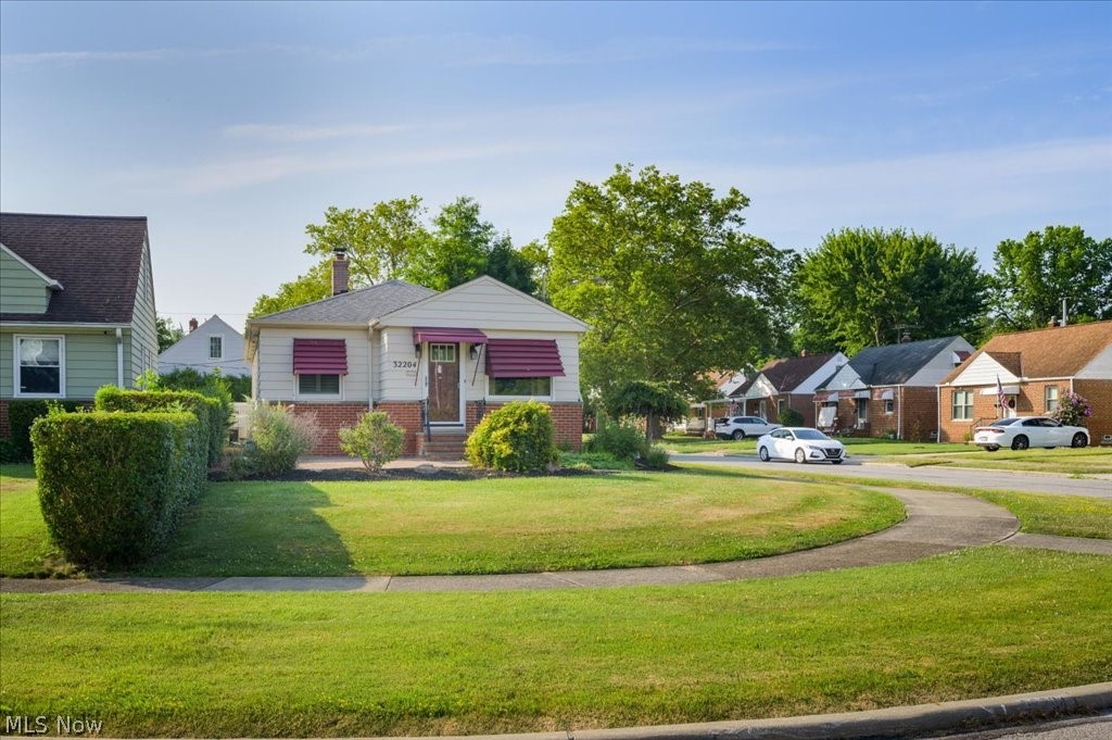 32204 Glen Arden Drive Property Photo 36