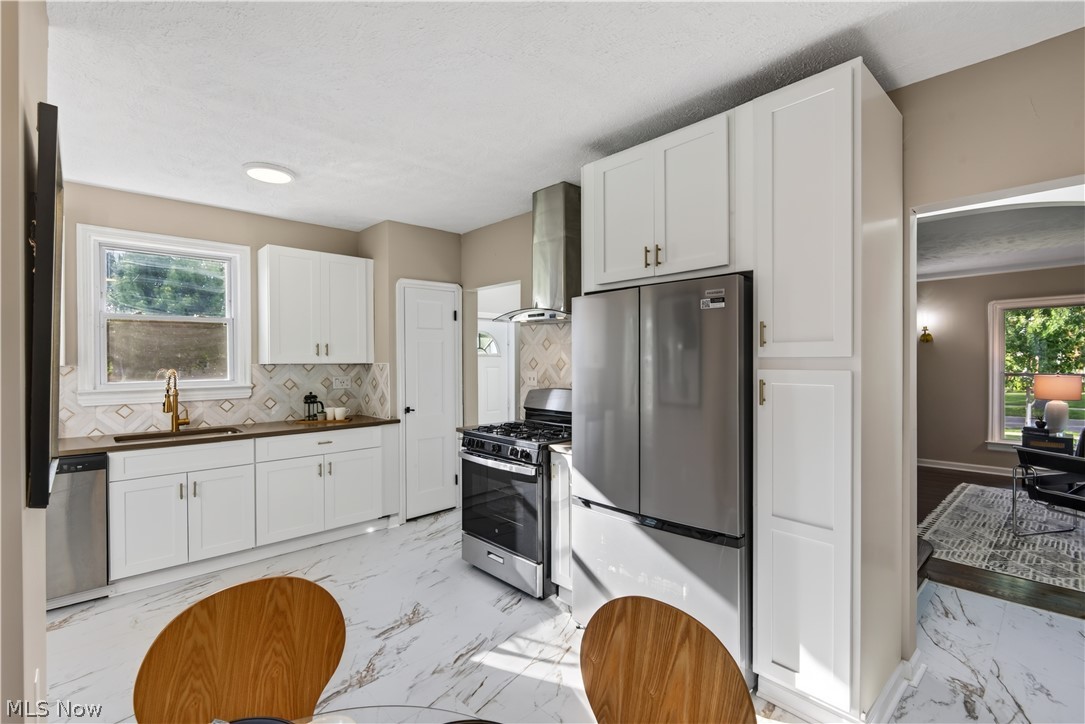 3582 Raymont Boulevard Property Photo 7