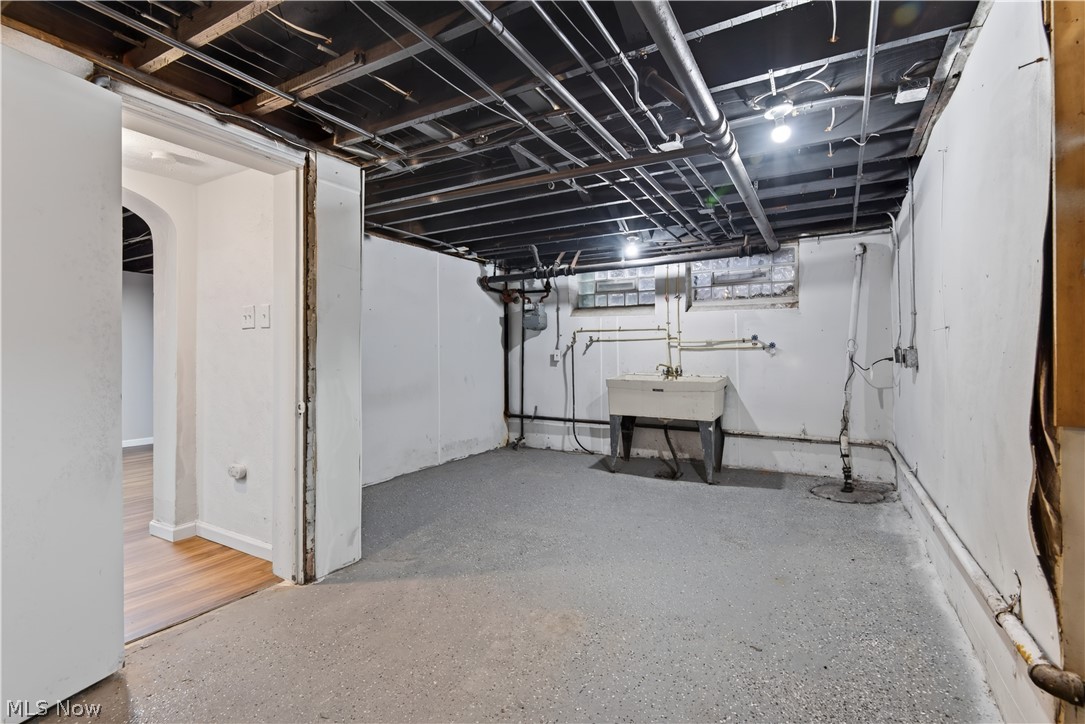 3582 Raymont Boulevard Property Photo 35