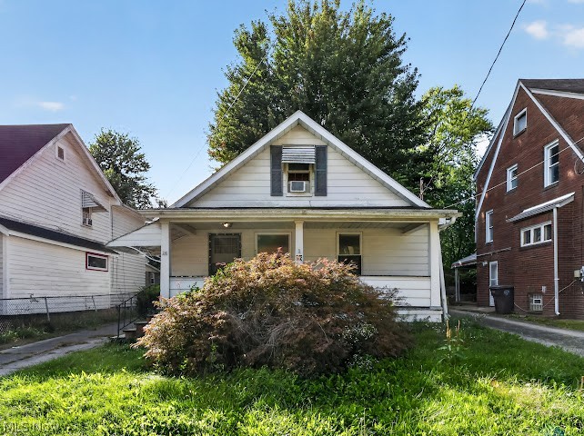 36 W Heights Avenue