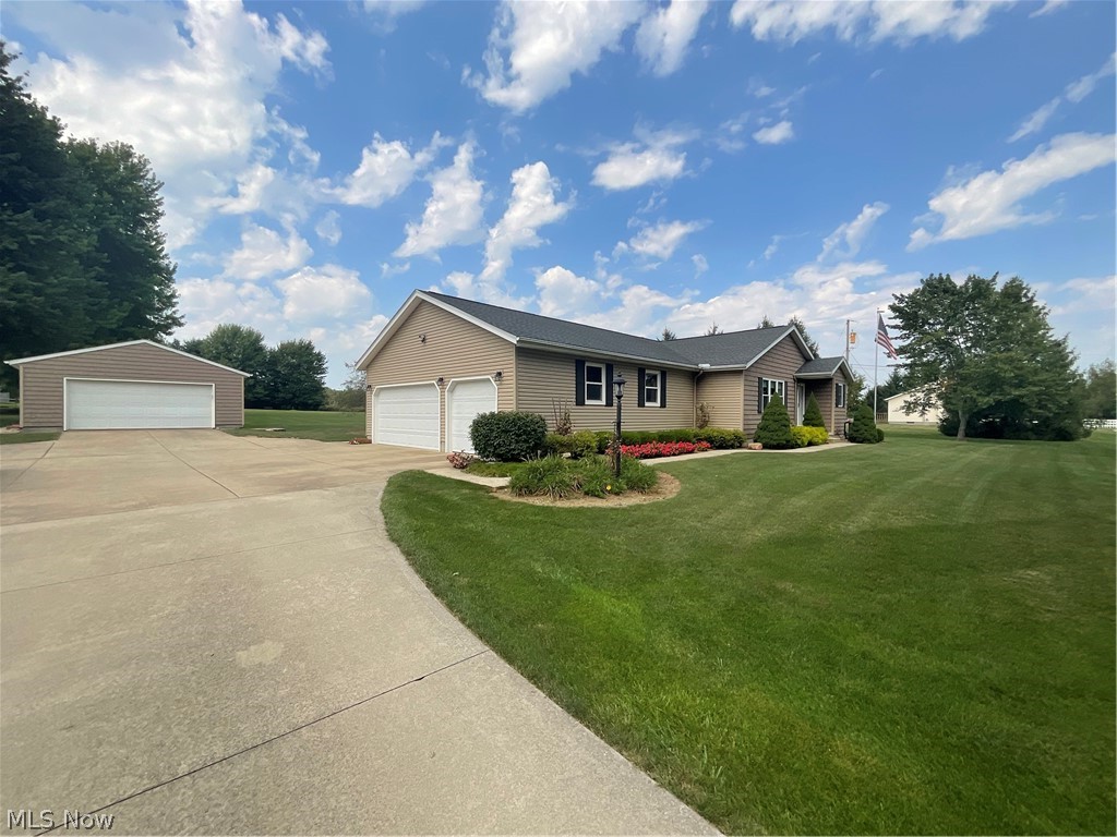 17918 Whitehead Road Property Photo 3