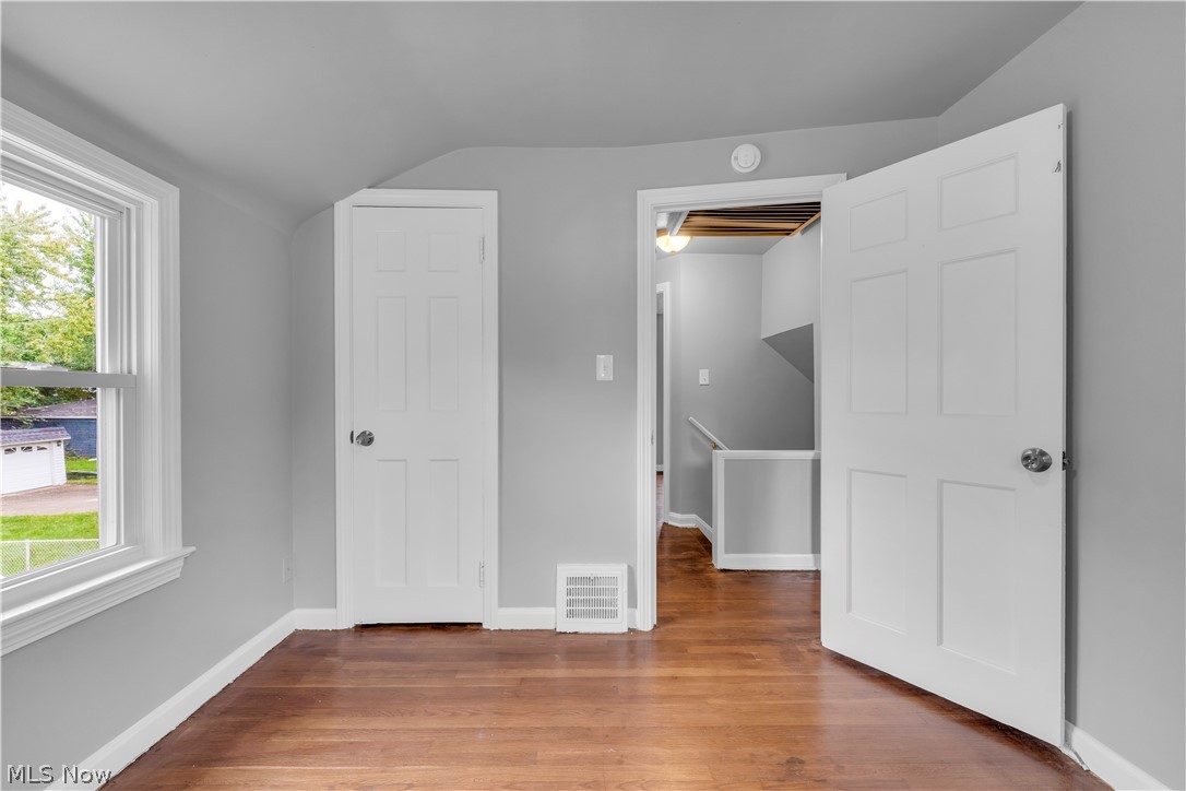 19509 Libby Road Property Photo 16