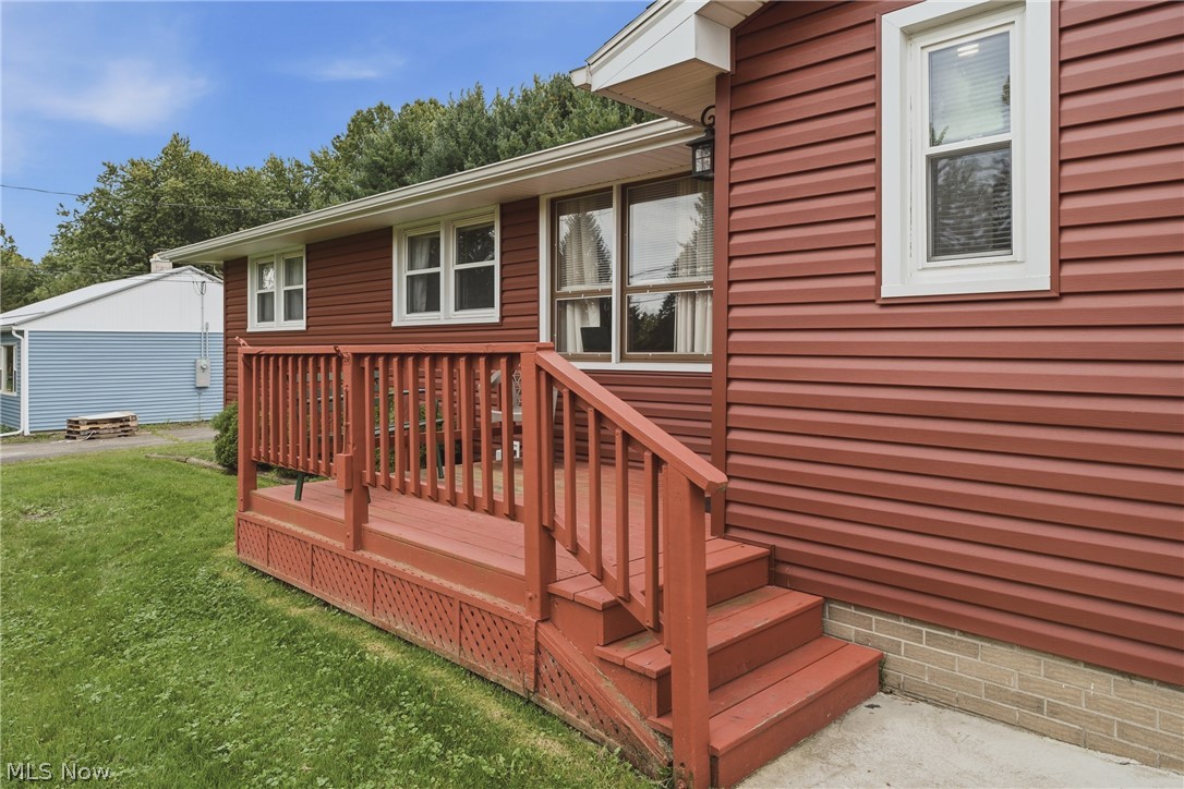 547 W Texas Avenue Property Photo 4