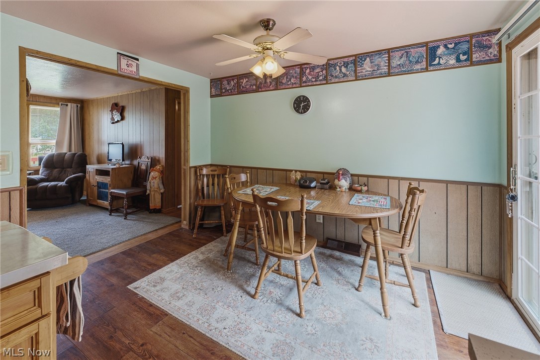 547 W Texas Avenue Property Photo 10