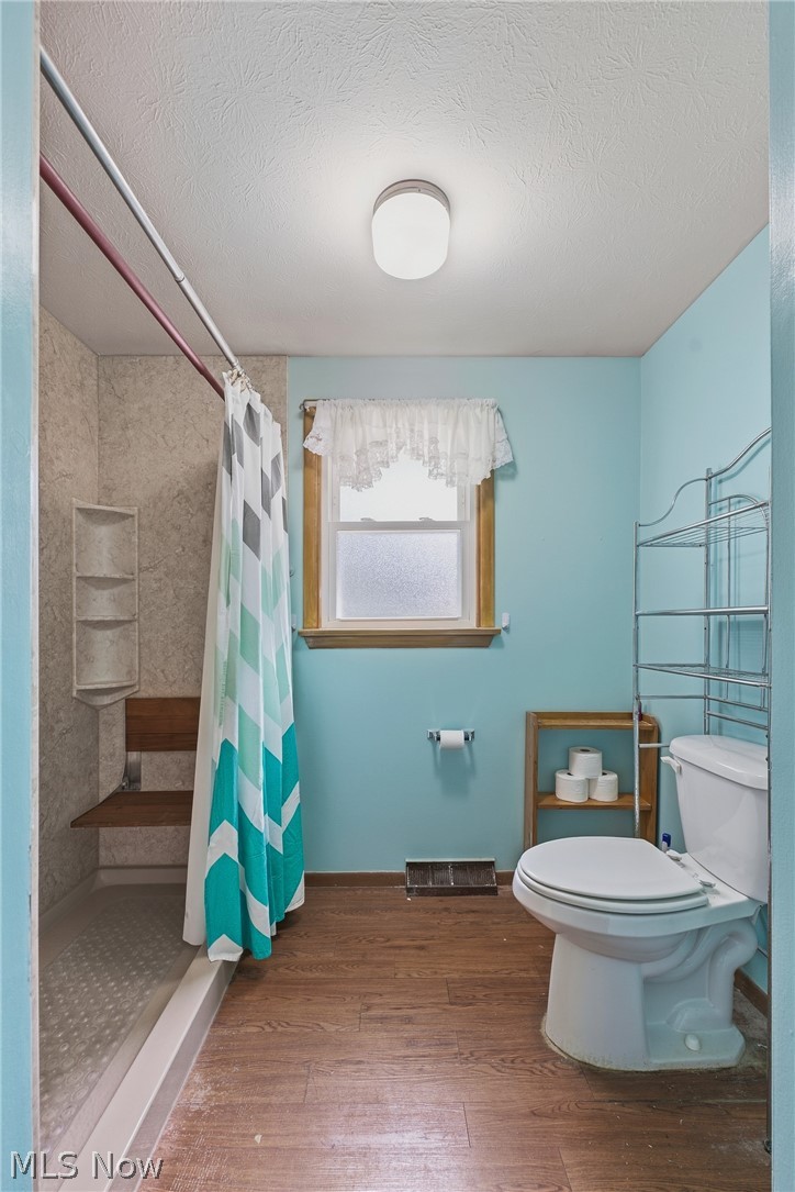 547 W Texas Avenue Property Photo 17