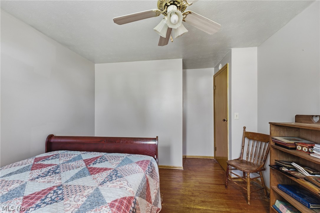547 W Texas Avenue Property Photo 22