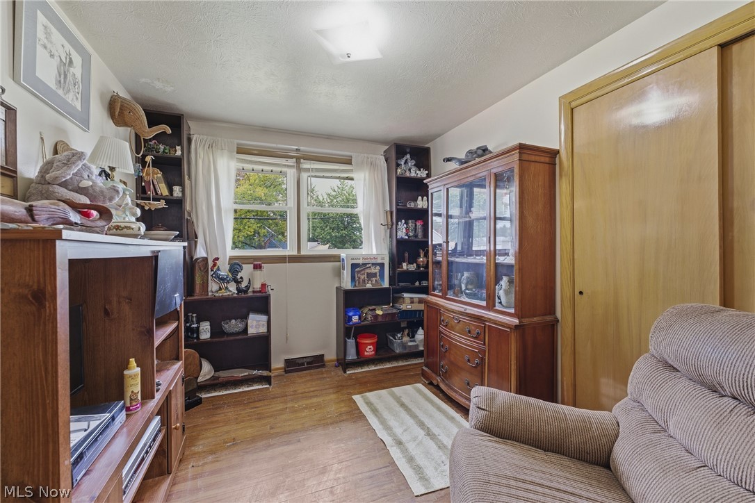547 W Texas Avenue Property Photo 23