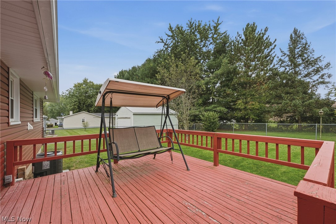 547 W Texas Avenue Property Photo 37