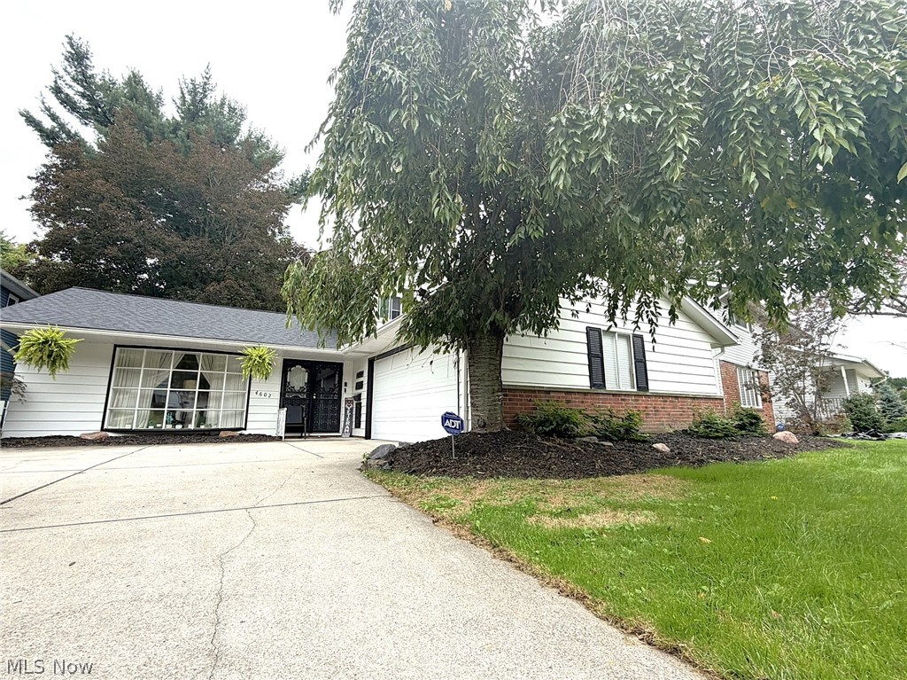 4602 Whitehall Drive Property Photo