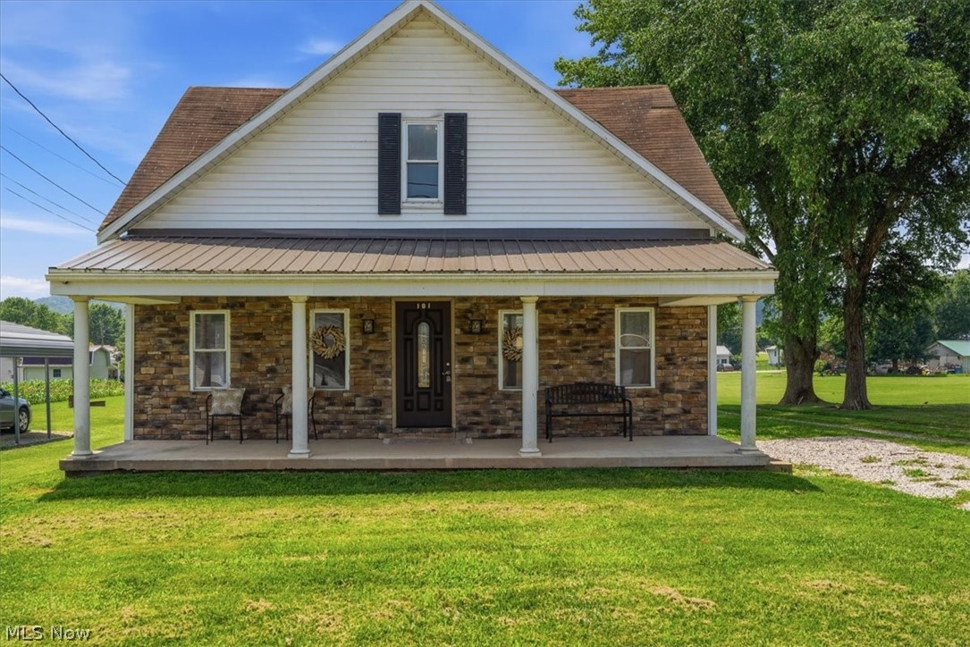 101 School House Drive