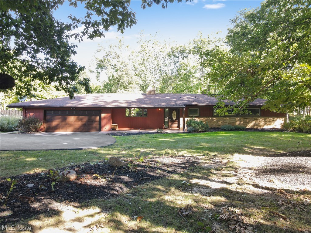 12940 W Linden Lane Property Photo 1