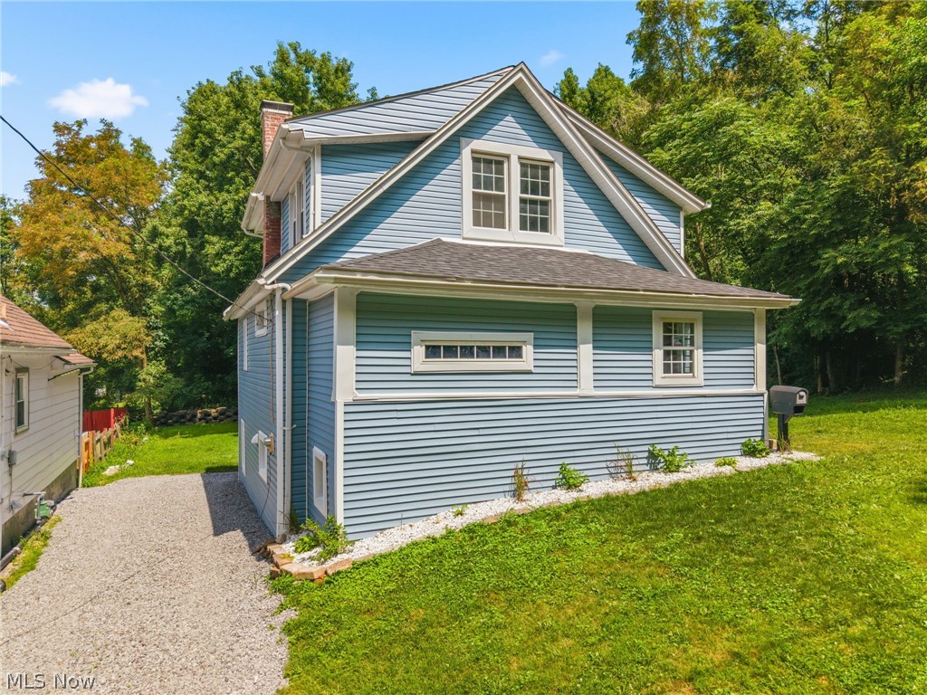 58 1st Street Property Photo 1
