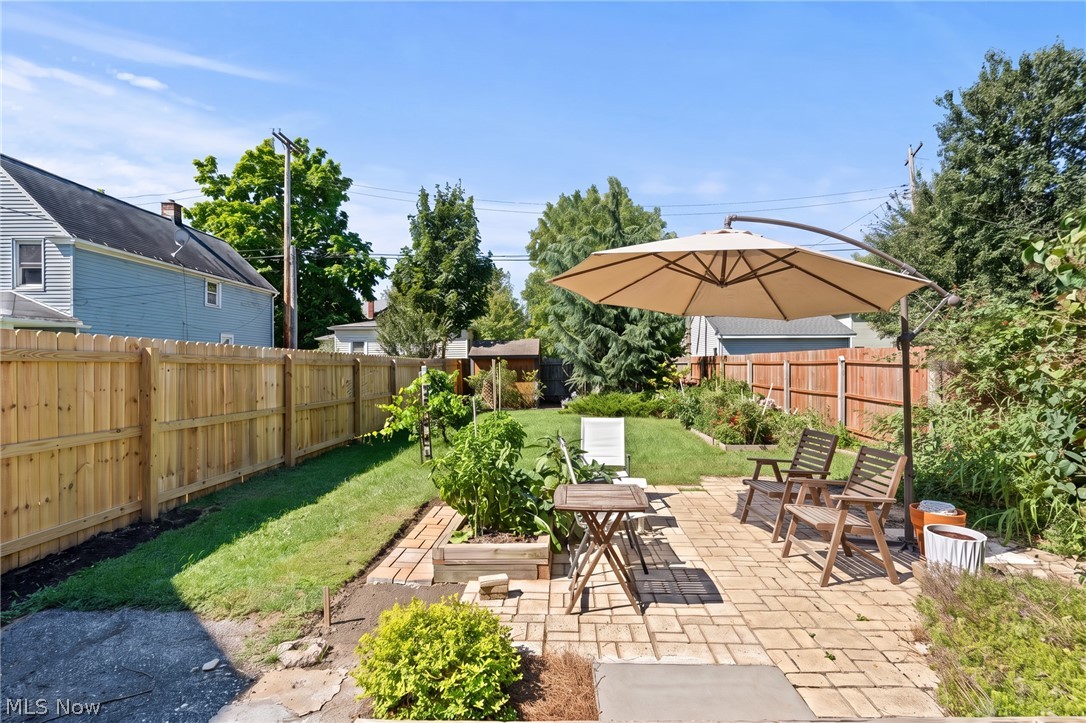 1948 W 47th Street Property Photo 5