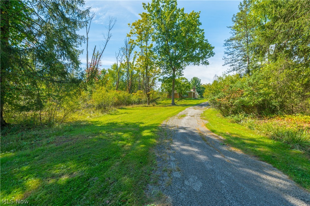 6640 Richmond Road Property Photo 1
