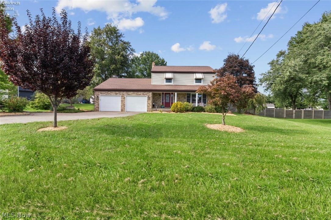 47568 Middle Ridge Road Property Photo 1