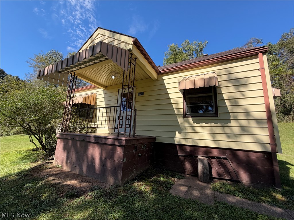 33017 State Route 7 Property Photo 1