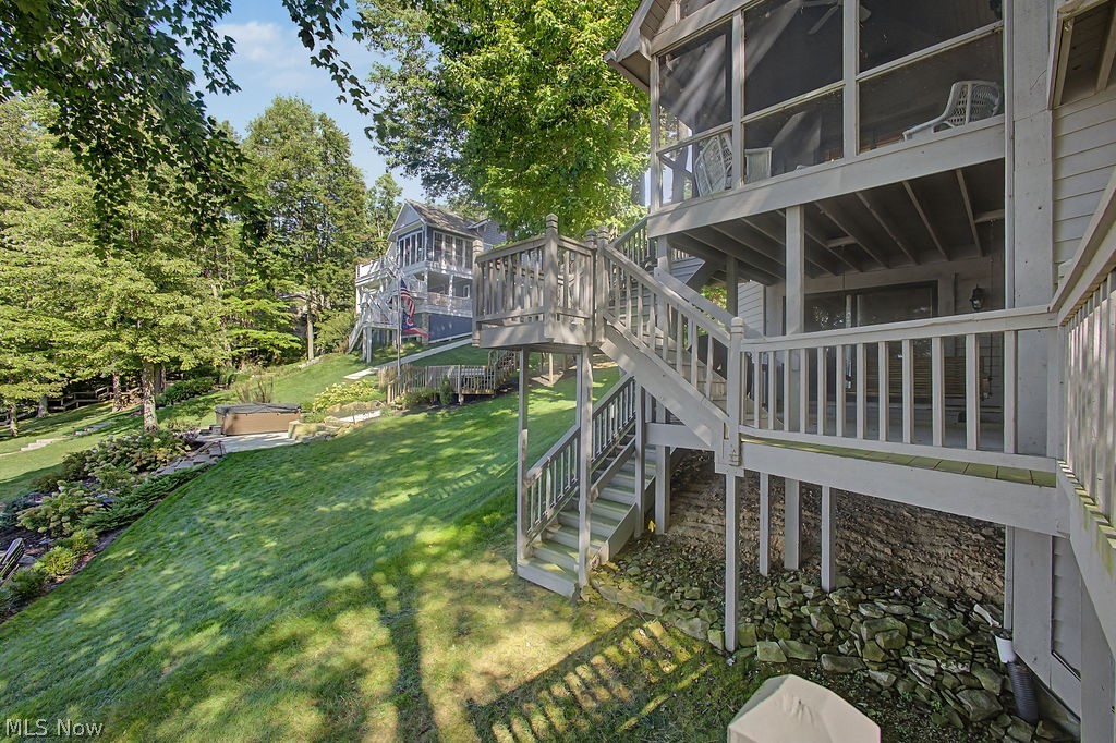 637 King Beach Drive Property Photo 41