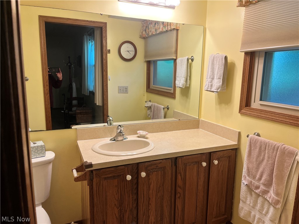 638 Cobblestone Court Property Photo 5