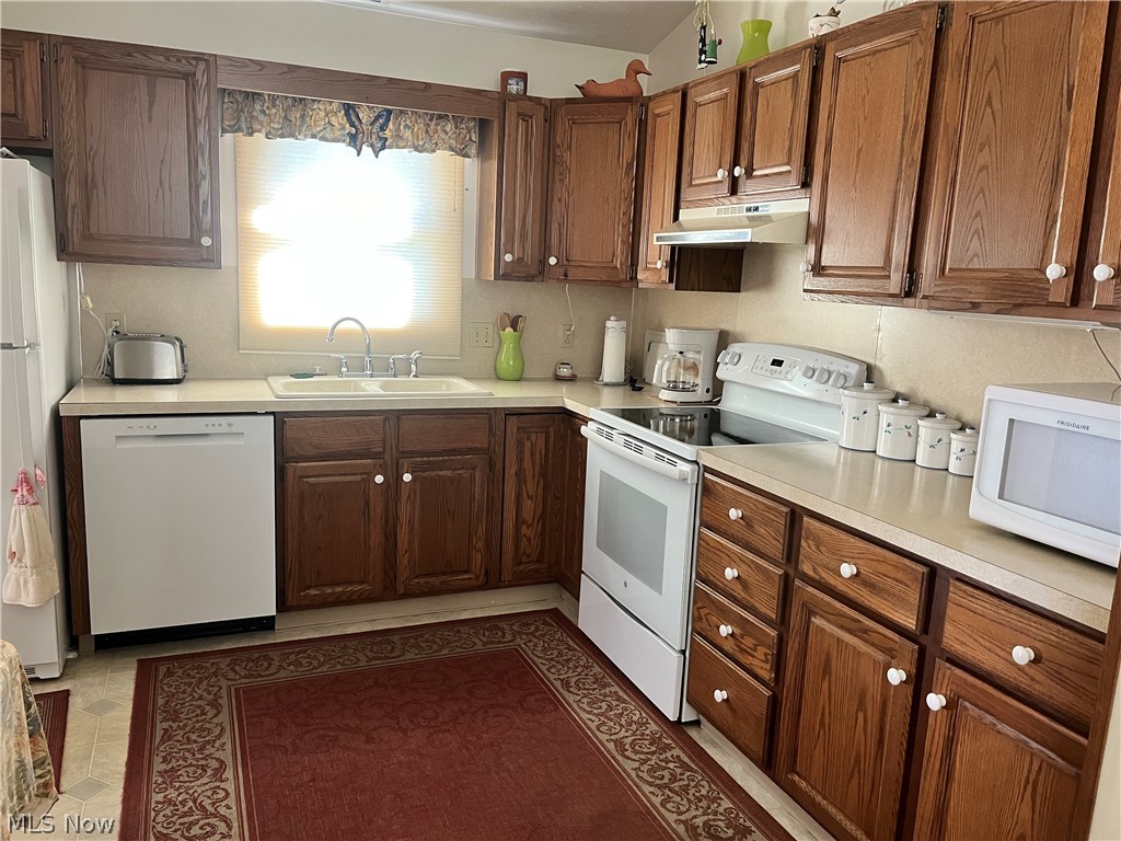 638 Cobblestone Court Property Photo 9
