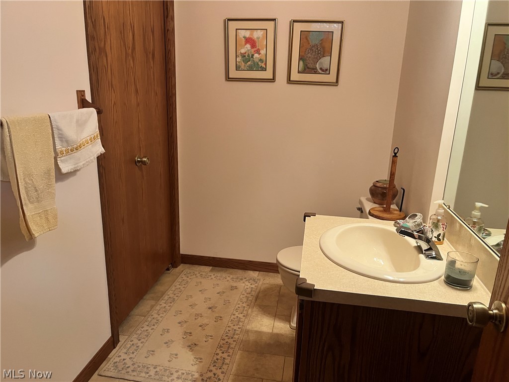 638 Cobblestone Court Property Photo 18