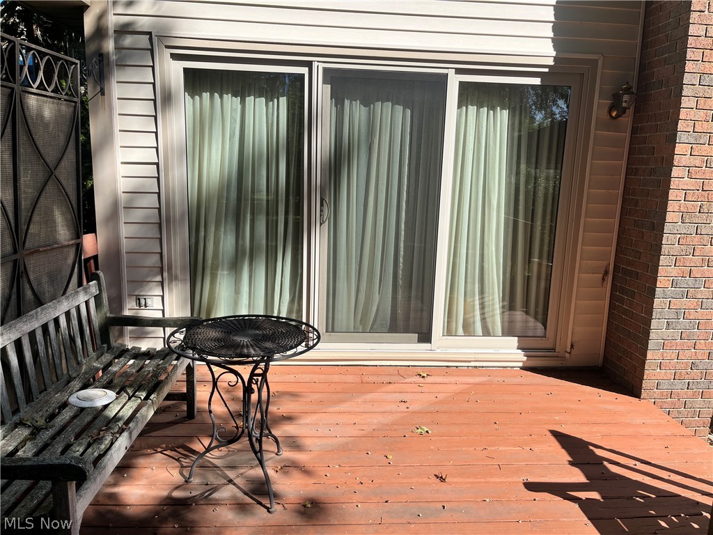 638 Cobblestone Court Property Photo 24