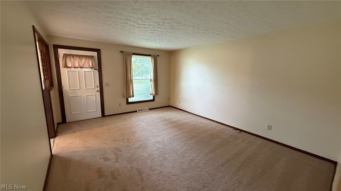 2900 Thackeray Avenue Nw Property Photo 7