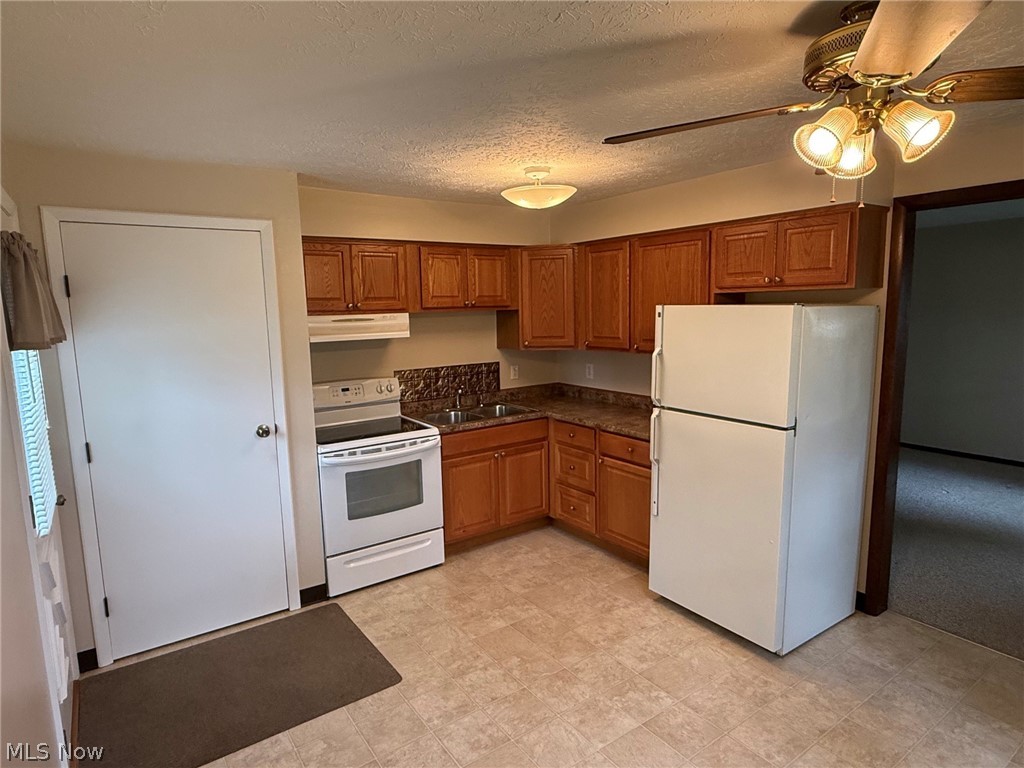 2902 Thackeray Avenue Nw Property Photo 4