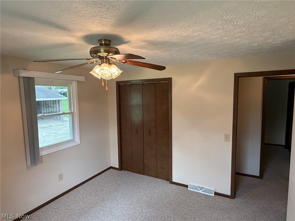 2902 Thackeray Avenue Nw Property Photo 9