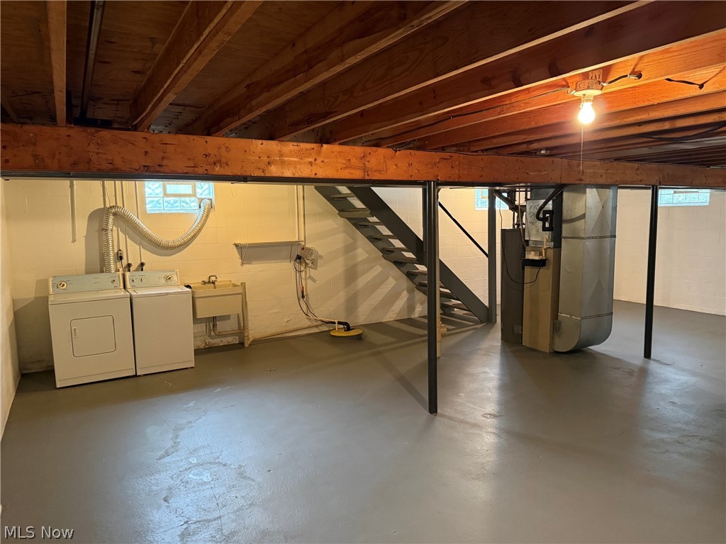 2902 Thackeray Avenue Nw Property Photo 14