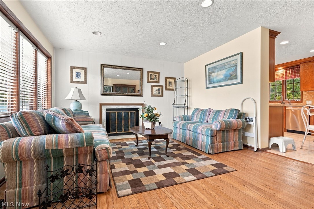 4107 Ashwood Street Nw Property Photo 6