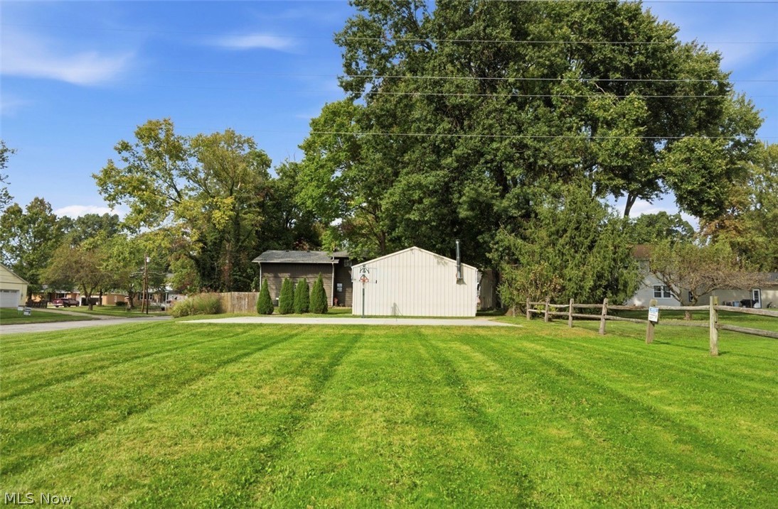 715 Oakridge Drive Property Photo 34
