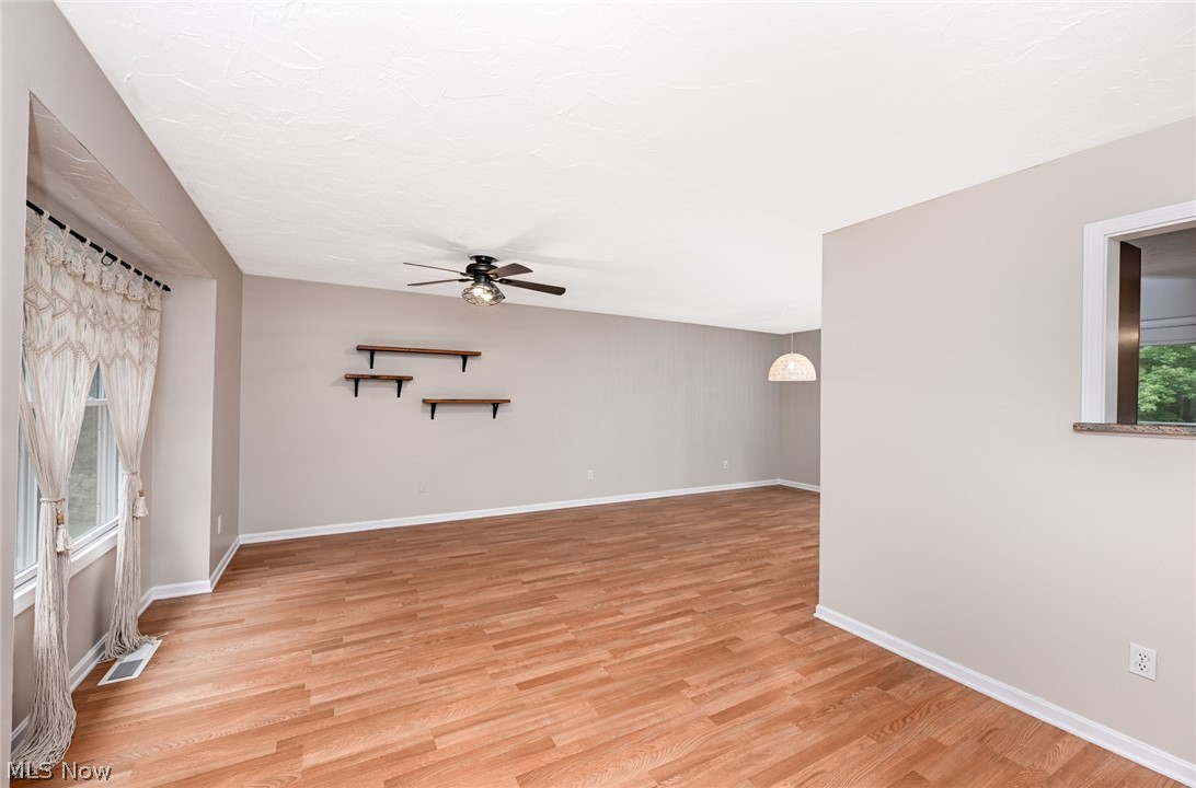 12945 Chamberlain Road Property Photo 3