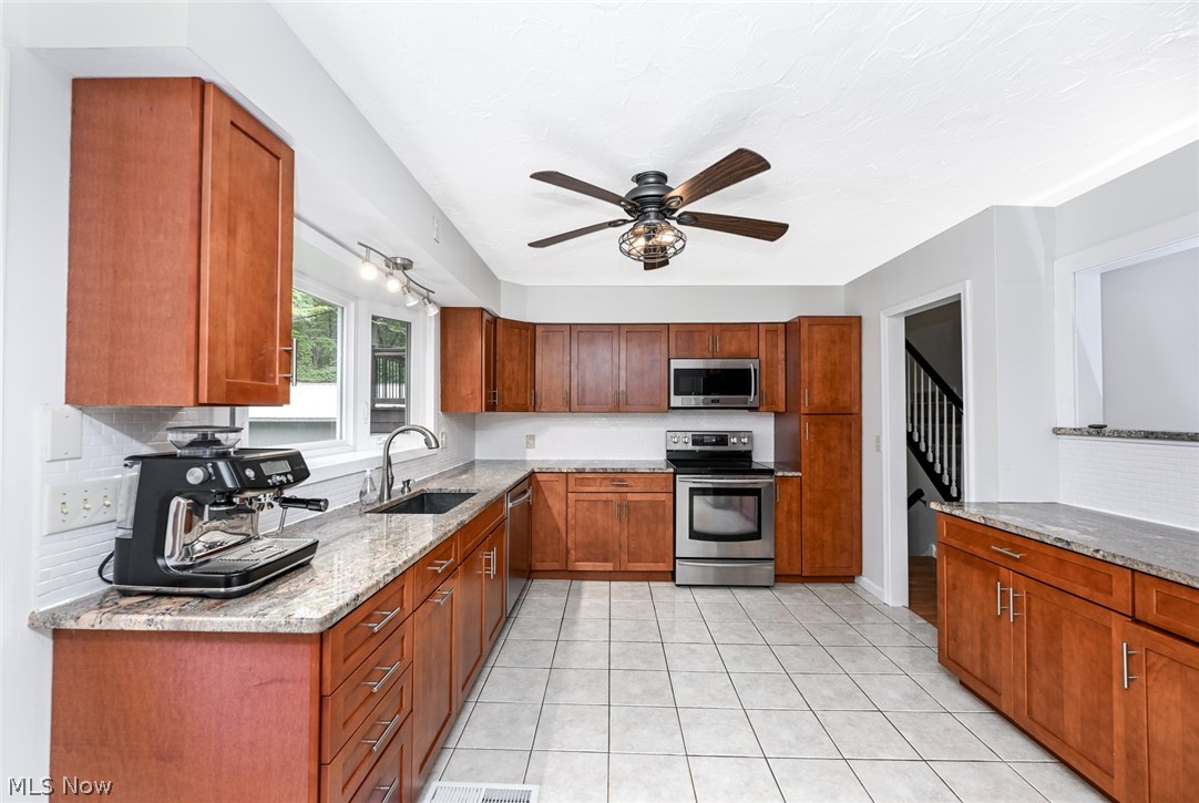 12945 Chamberlain Road Property Photo 11