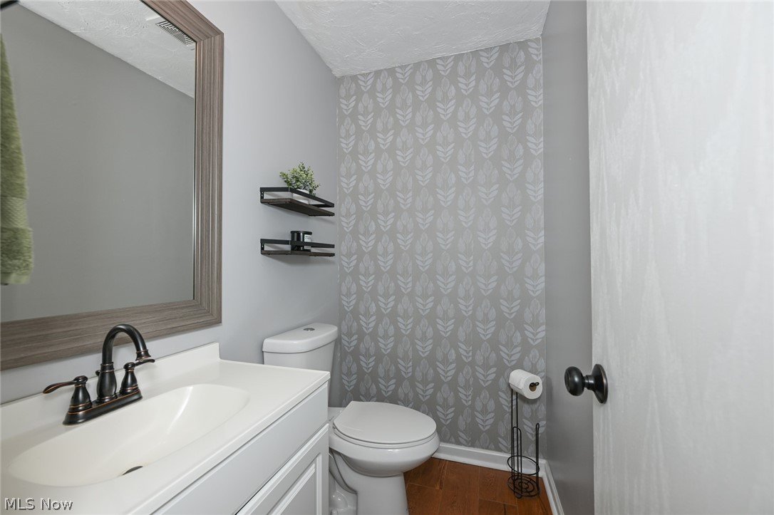 12945 Chamberlain Road Property Photo 17