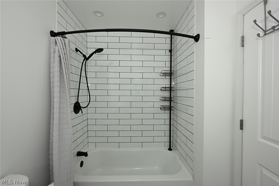 12945 Chamberlain Road Property Photo 28