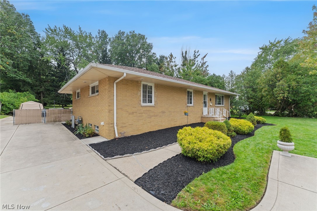 3745 Dentzler Road Property Photo 5