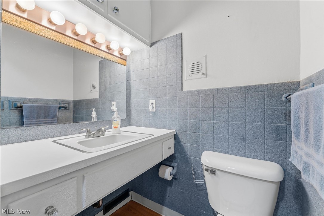 3745 Dentzler Road Property Photo 24