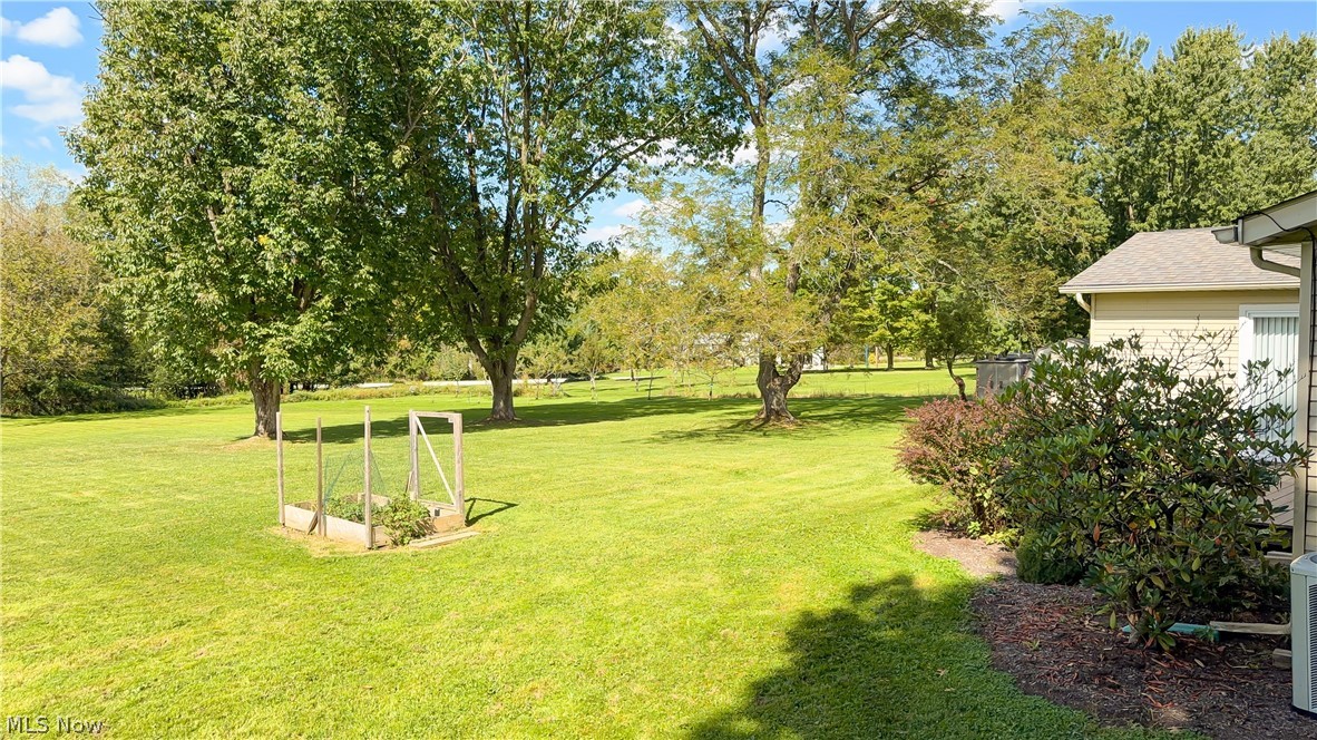 295 Cambridge Drive Property Photo 32