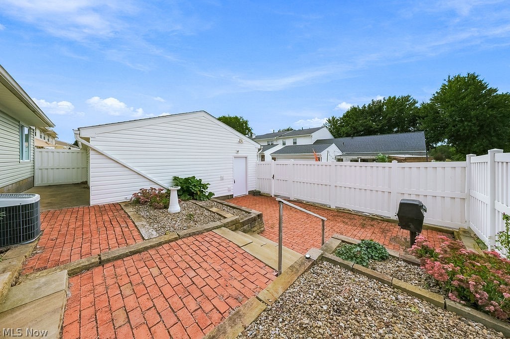 2033 Carlile Drive Property Photo 18