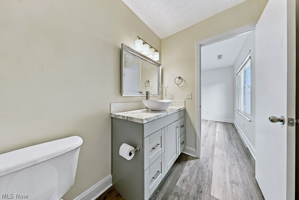 2033 Carlile Drive Property Photo 33