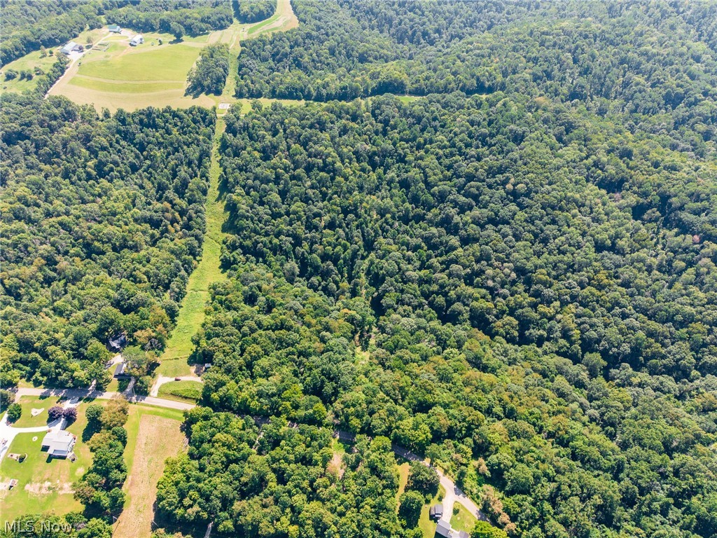 Kings Ridge Road Property Photo 1