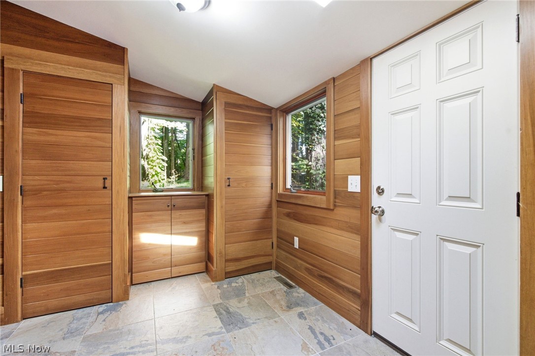 13774 Oak Tree Trail Property Photo 3