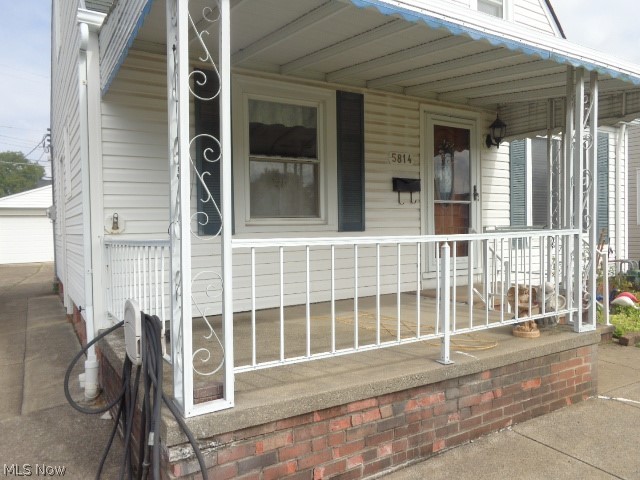 5814 Forest Avenue Property Photo 2