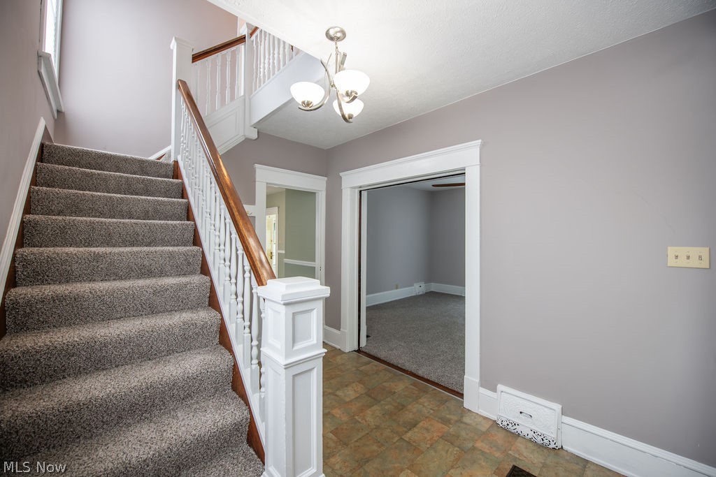 426 E Front Street Property Photo 12