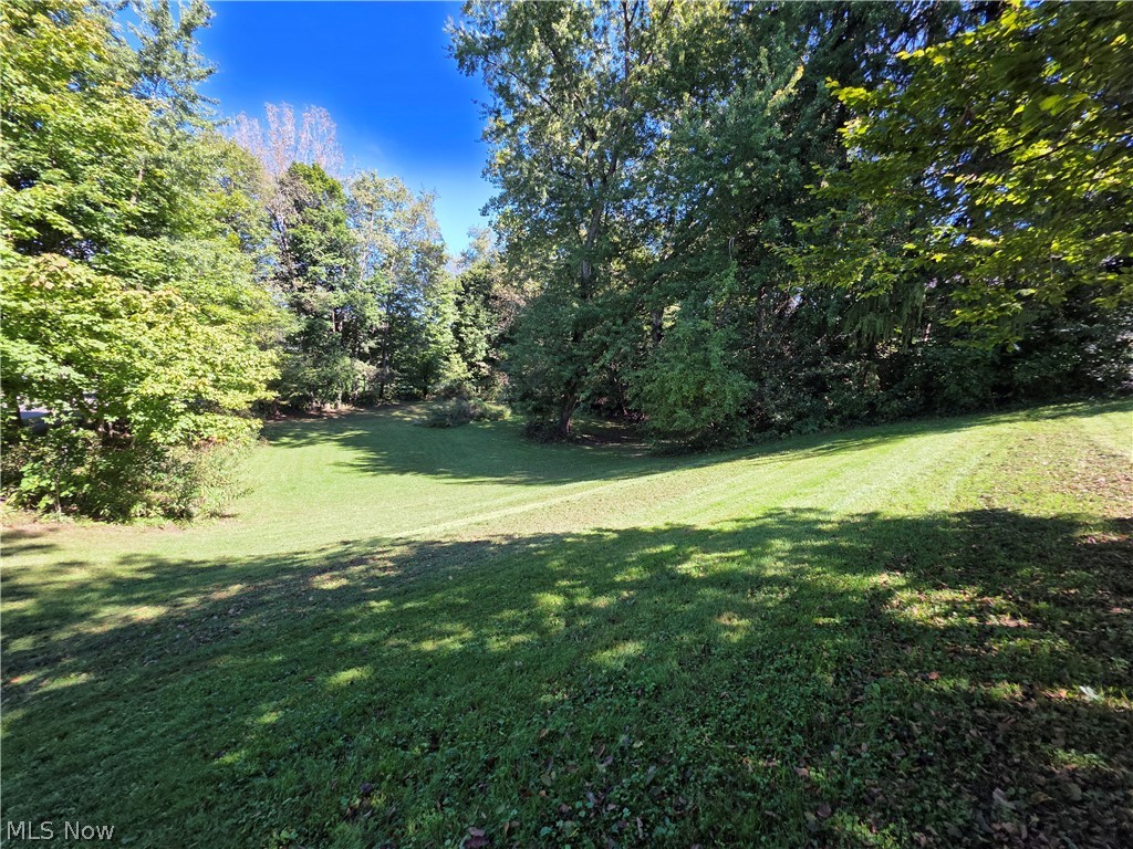 413 Cross Street Property Photo 6