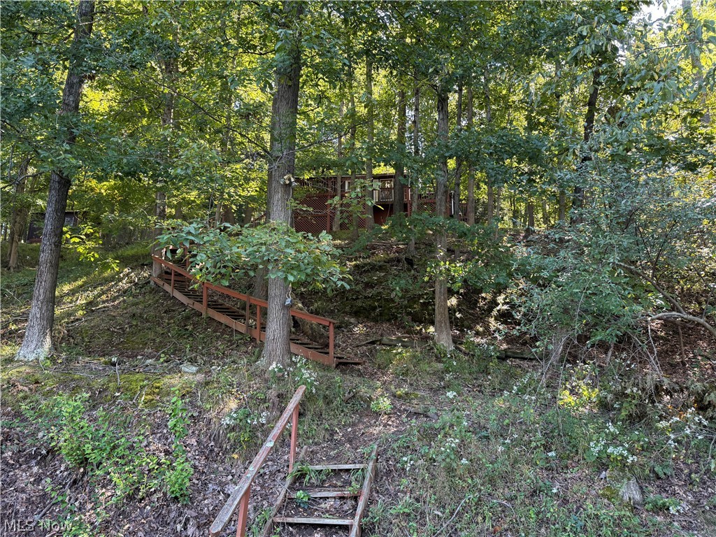 1104 Club Drive Property Photo 1