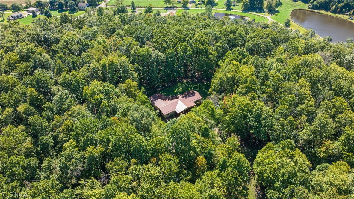 2038 Oldtown Valley Road Se Property Photo 1