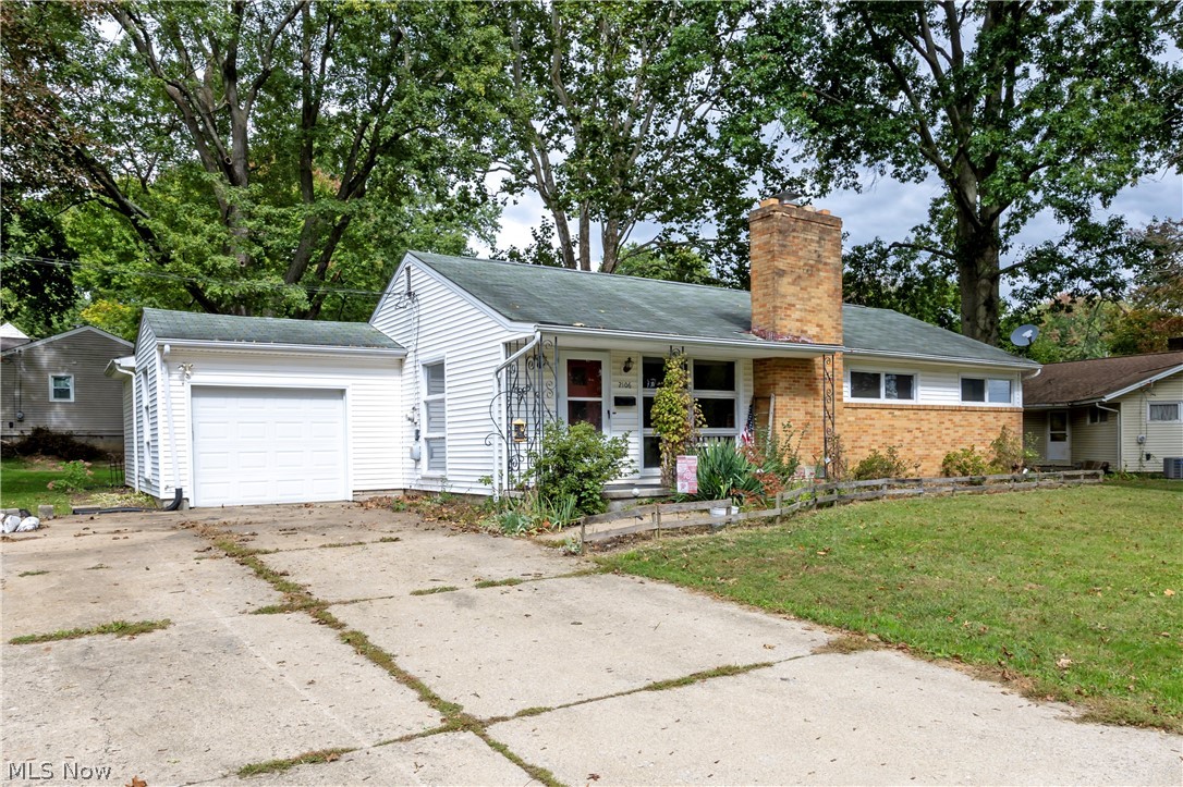 2106 Friar Tuck Circle Property Photo 1