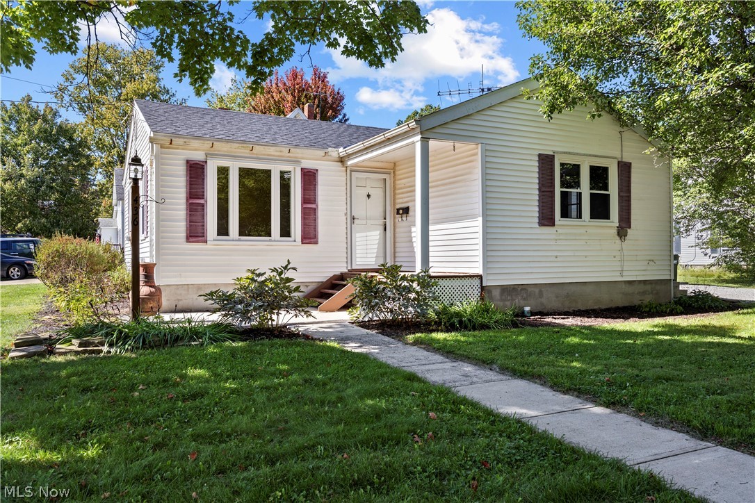 436 Courtland Street Property Photo 1
